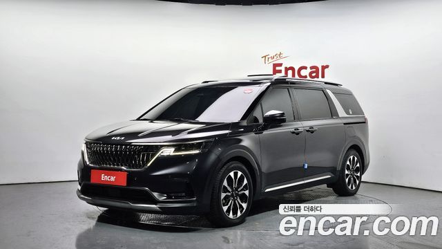 Kia Carnival 4-го поколения 7-Seater Signature - фото 0