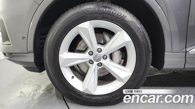 Audi Q7 45 TDI Quattro - фото 4