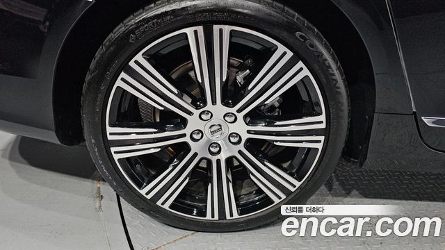 Volvo S90 B6 AWD Ultimate Bright - фото 4