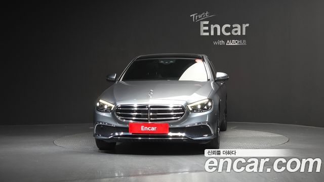 Mercedes-Benz E-Class W213 E300e 4MATIC Exclusive - фото 2
