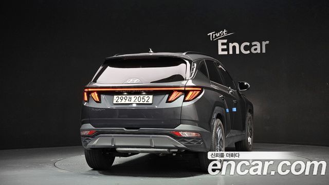Hyundai Tucson NX4 Gasoline 1.6 Turbo 2WD Inspiration - фото 3