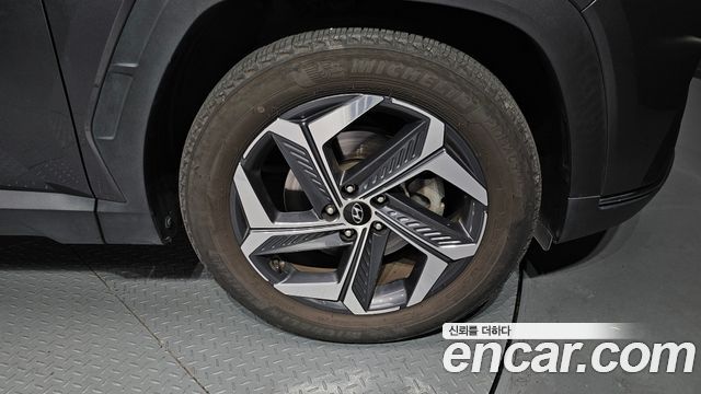 Hyundai Tucson NX4 Gasoline 1.6 Turbo 2WD Inspiration - фото 4