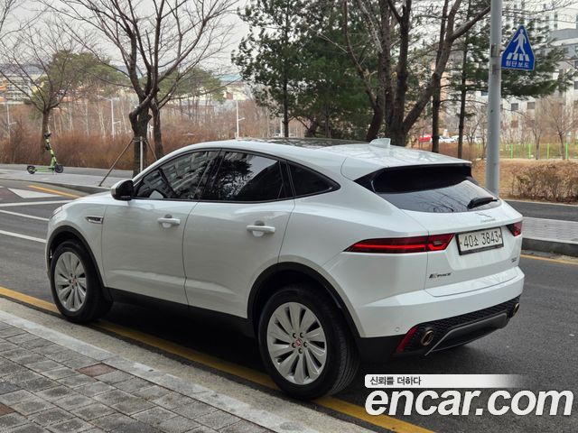 Jaguar E-PACE P250 SE - фото 1