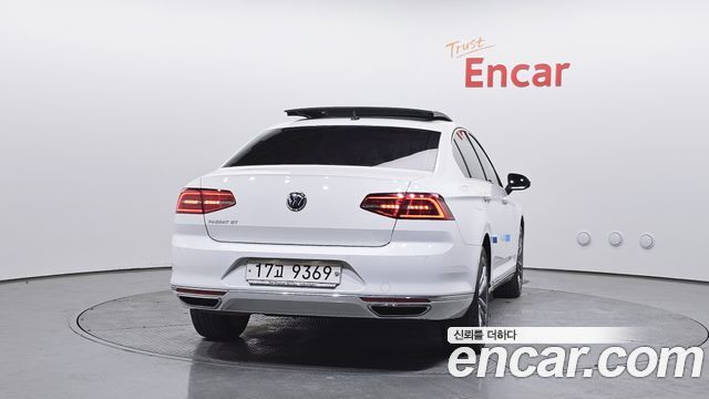 Volkswagen Passat B8 2.0 TDI Prestige - фото 3