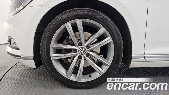 Volkswagen Passat B8 2.0 TDI Prestige - фото 4
