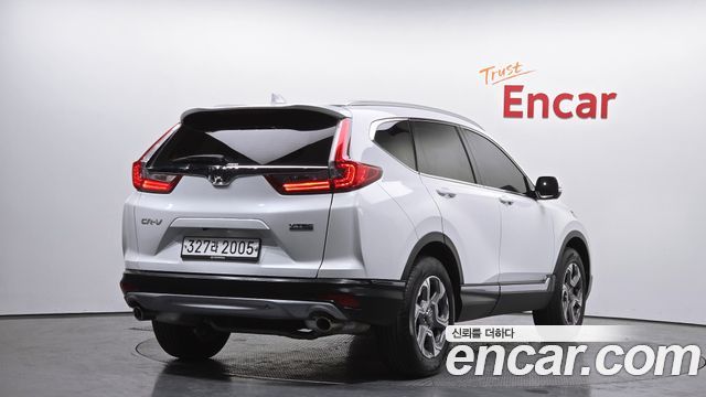 Honda CR-V 5-го поколения 1.5 EX-L 4WD - фото 0