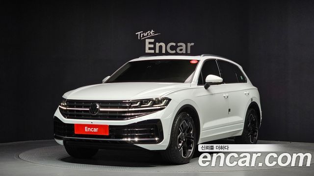 Volkswagen Touareg 3-го поколения 3.0 TDI Prestige - фото 0