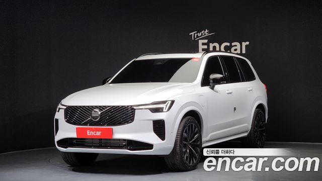 Volvo XC90 2-го поколения T8 Ultra Dark Hybrid - фото 0