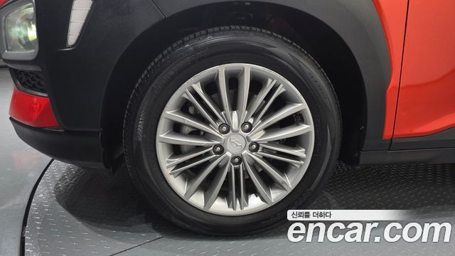 Hyundai Kona 1.6 Turbo 2WD Premium - фото 3