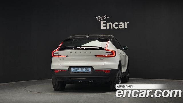 Volvo C40 Recharge Twin Ultimate - фото 3
