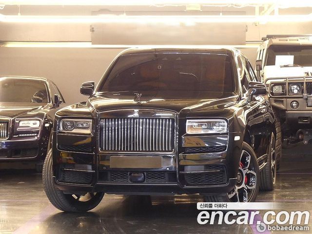 Rolls-Royce Cullinan 6.7 V12 Black Badge - фото 0