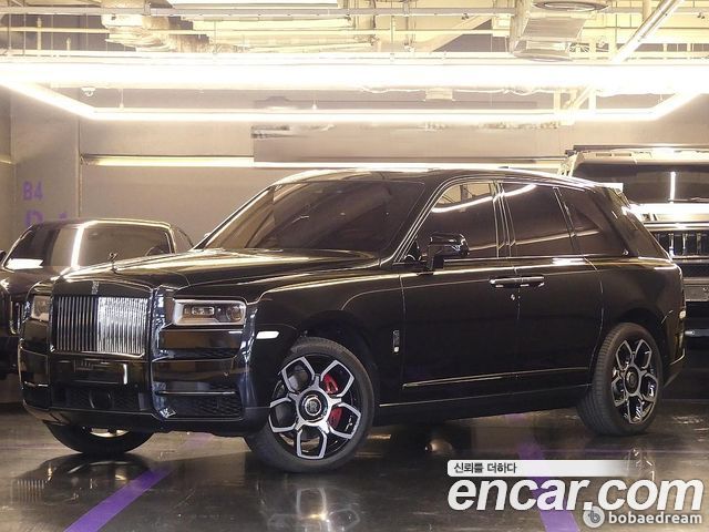 Rolls-Royce Cullinan 6.7 V12 Black Badge - фото 1