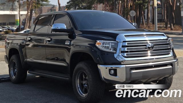 Toyota Tundra 5.7 - фото 2
