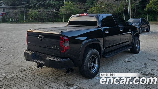 Toyota Tundra 5.7 - фото 3
