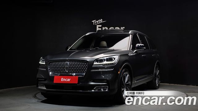 Lincoln Aviator 2-го поколения 3.0 Reserve AWD - фото 0