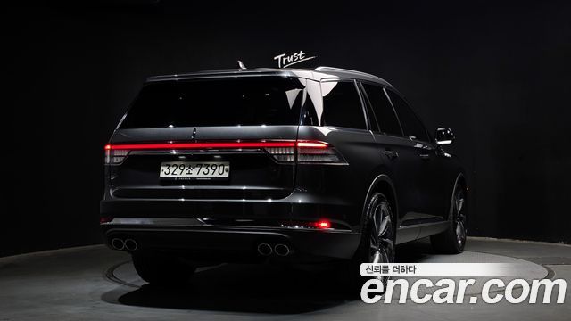 Lincoln Aviator 2-го поколения 3.0 Reserve AWD - фото 1