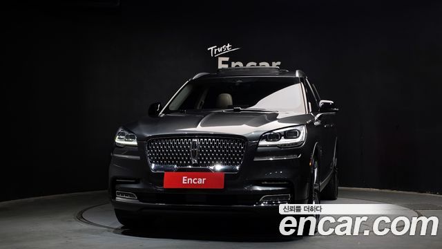 Lincoln Aviator 2-го поколения 3.0 Reserve AWD - фото 2