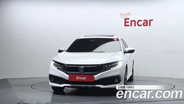 Honda Civic 1.5 10th - фото 2
