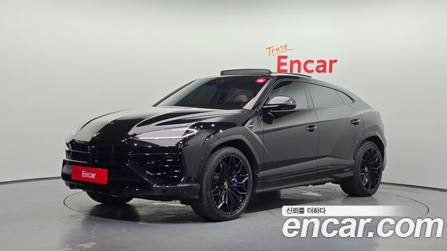 Lamborghini Urus 4.0 V8 SE - фото 0