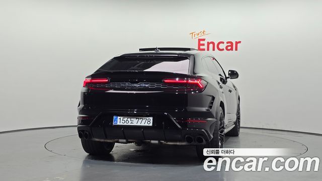 Lamborghini Urus 4.0 V8 SE - фото 3
