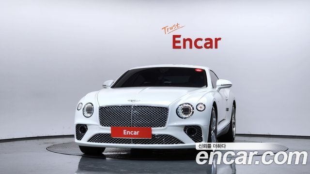 Bentley Continental GT 4.0 GT - фото 2