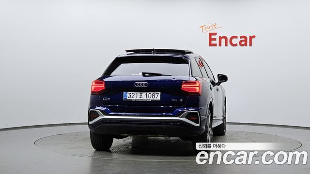 Audi Q2 35 TDI Premium - фото 3