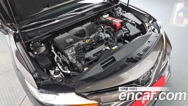 Toyota Camry XV70 2.5 - фото 4