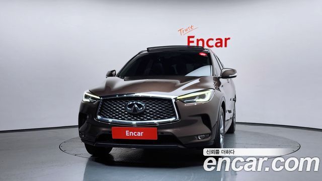 Infiniti QX50 2.0 Essential - фото 2