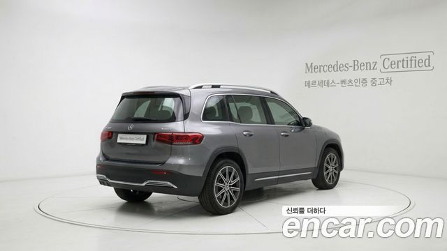 Mercedes-Benz EQB X243 EQB300 4MATIC AMG Line - фото 1