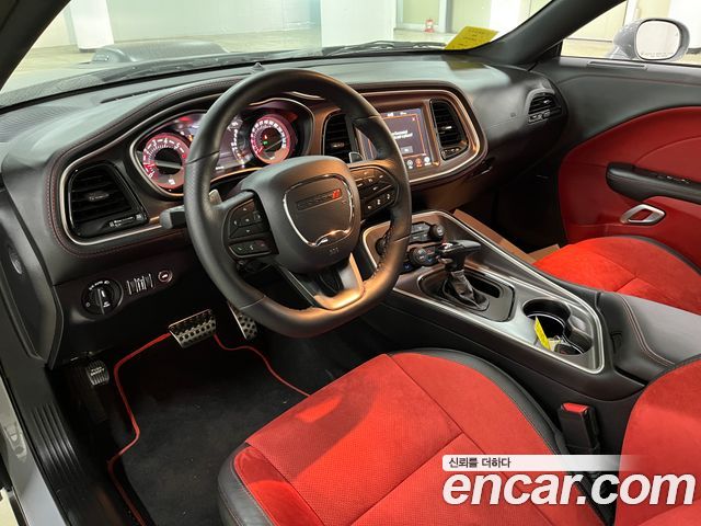 Dodge Challenger 5.7 - фото 2