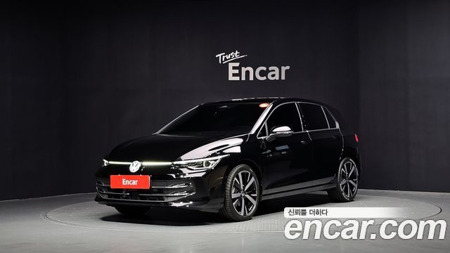 Volkswagen Golf 8-го поколения 2.0 TDI Prestige - фото 0