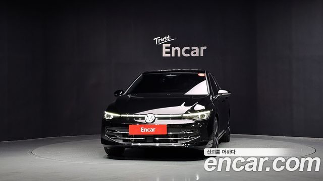 Volkswagen Golf 8-го поколения 2.0 TDI Prestige - фото 2