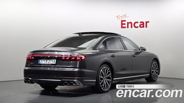 Audi S8 D5 4.0 TFSI Quattro LWB - фото 1
