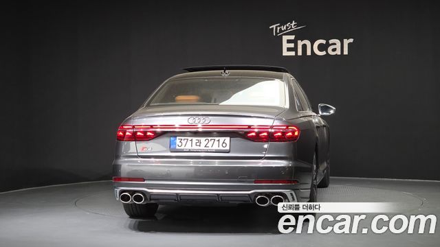 Audi S8 D5 4.0 TFSI Quattro LWB - фото 3