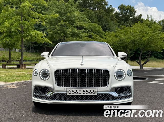 Bentley Flying Spur 3-го поколения 4.0 - фото 1