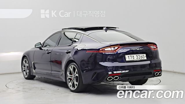 Kia Stinger 2.0 Turbo 2WD Platinum - фото 3