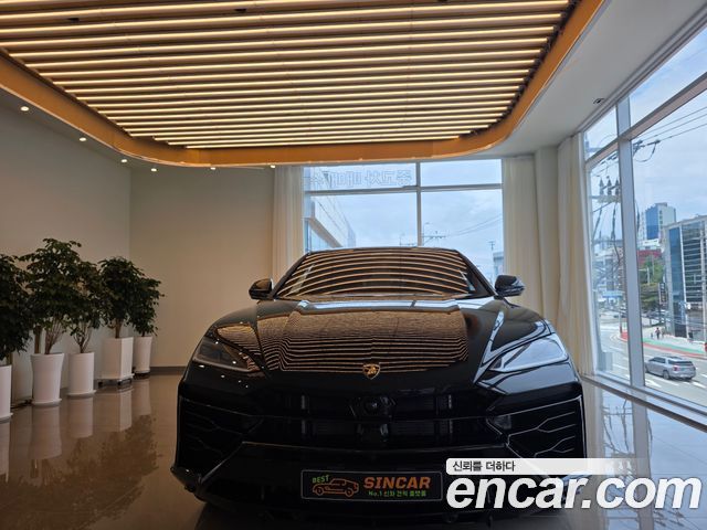 Lamborghini Urus 4.0 V8 SE - фото 2