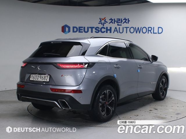 Citroen / DS DS7 2.0 BlueHDi So Chic - фото 1