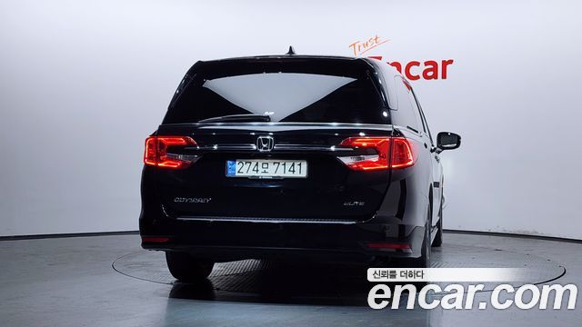 Honda Odyssey 3.5 5th - фото 3