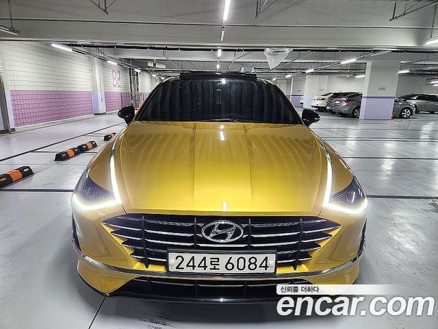 Hyundai Sonata DN8 2.0 Premium Family - фото 0
