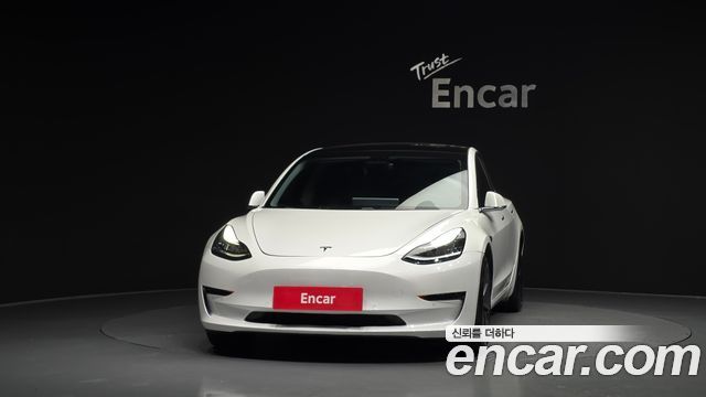 Tesla Model 3 Standard Range Plue RWD - фото 2