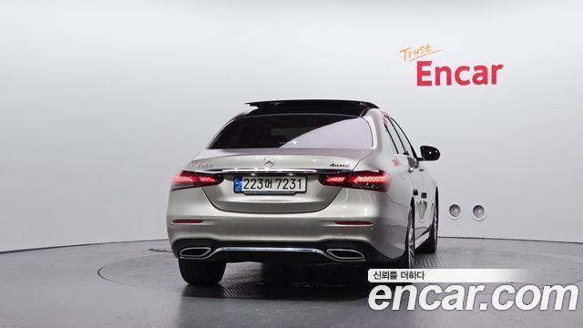 Mercedes-Benz E-Class W213 E350 4MATIC Avantgarde - фото 2