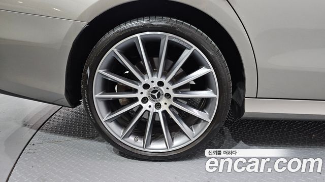 Mercedes-Benz E-Class W213 E350 4MATIC Avantgarde - фото 3