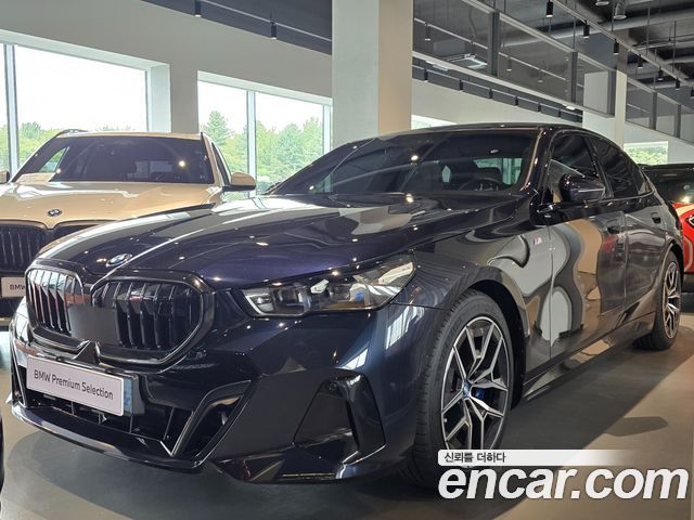 BMW i5 G60 eDrive 40 M Sport - фото 0