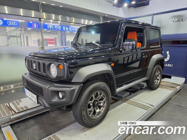 Suzuki Jimny 1.5 - фото 0