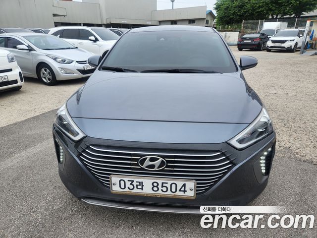 Hyundai Ioniq гибрид Q - фото 2