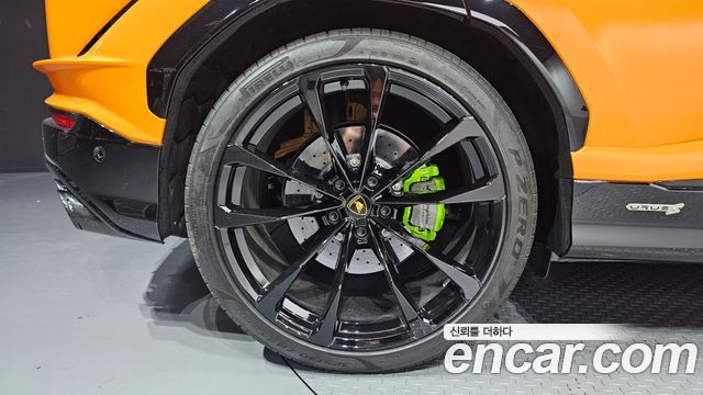 Lamborghini Urus 4.0 V8 S - фото 4