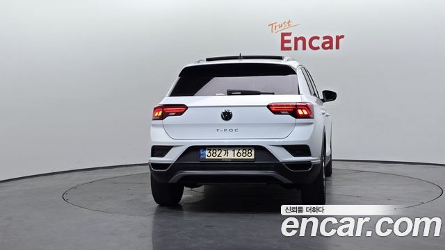 Volkswagen T-Roc 2.0 TDI Premium - фото 3