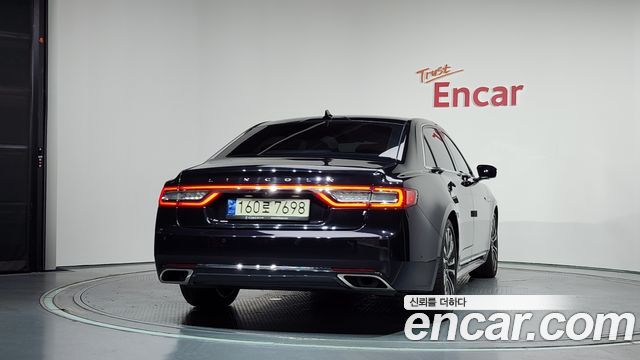 Lincoln Continental 10-го поколения 3.0 AWD - фото 3
