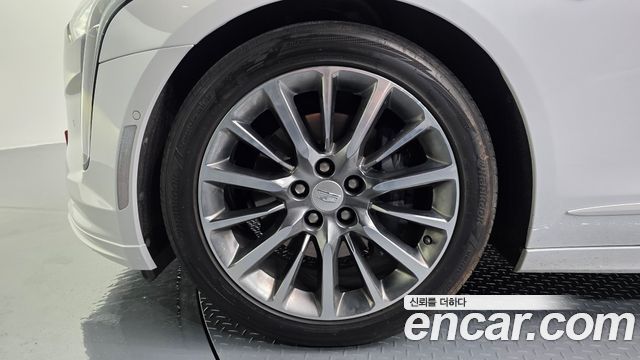 Cadillac CT6 3.6 Sport AWD - фото 4